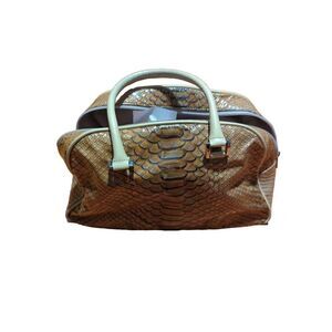 Danier Leather Alligator Skin Purse‎